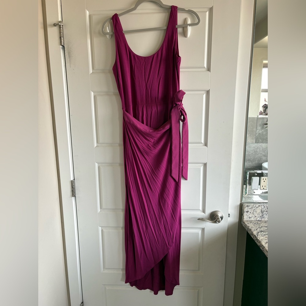 White House Black Market Sandal dress